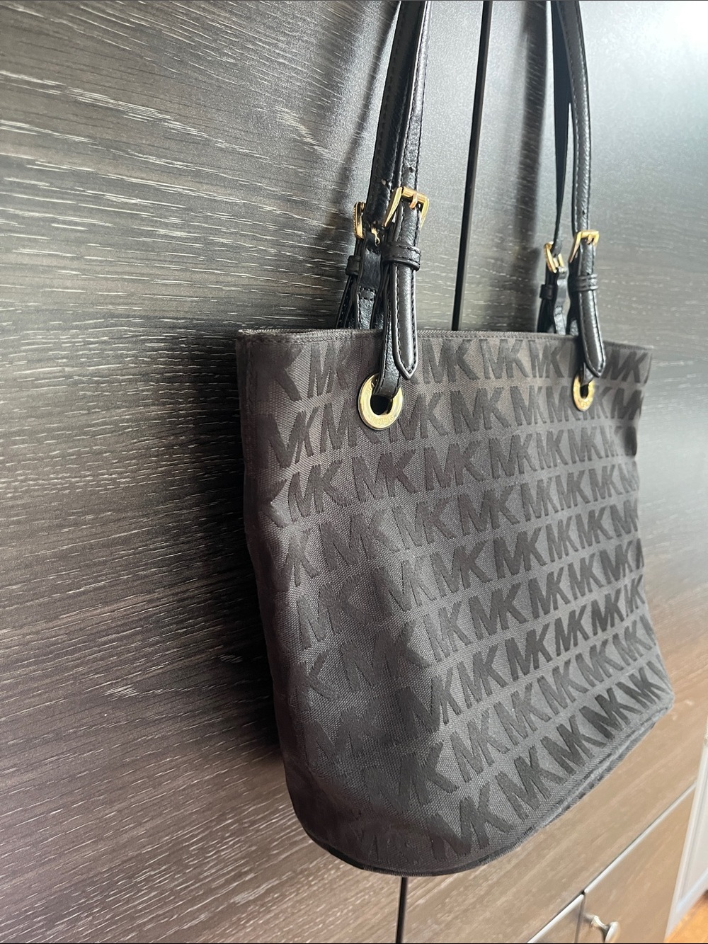 MK Michael Kors Jacquard Black Tote - Picture 2 of 11